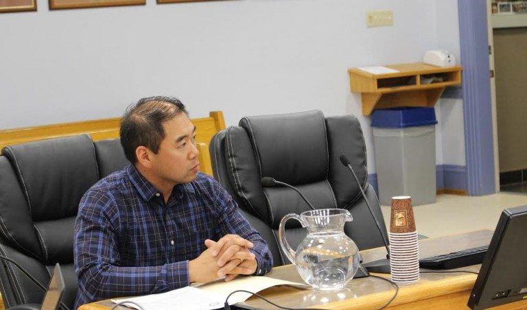 Council green lights a $40K report at the Hollinger Park