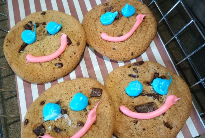 Buying a Smile Cookie this Week will help Local Students