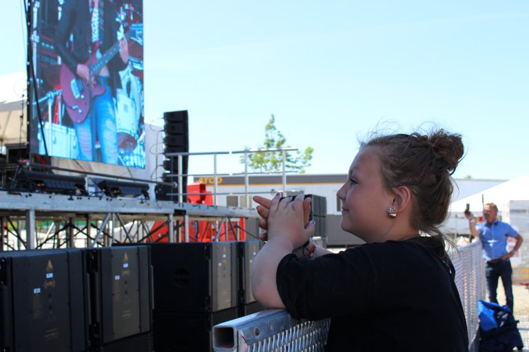 Timmins Girl gets the True Concert Experience at Stars and Thunder