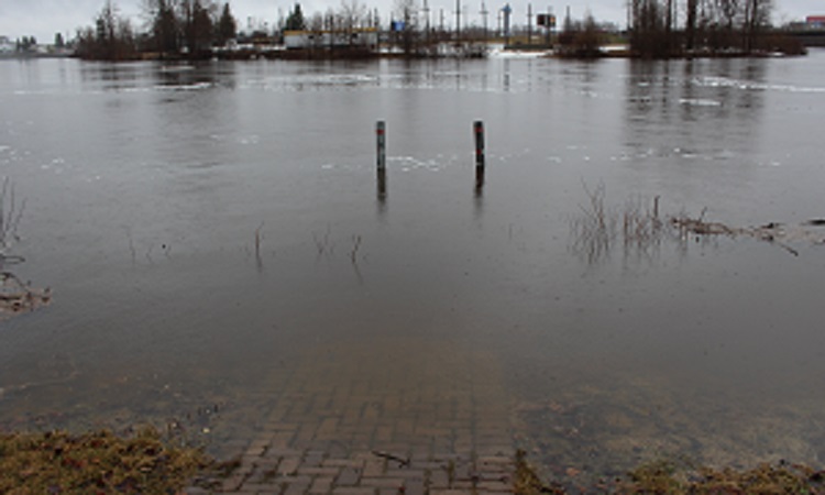MATTAGAMI RIVER, PORCUPINE LAKE UNDER FLOOD WARNINGS