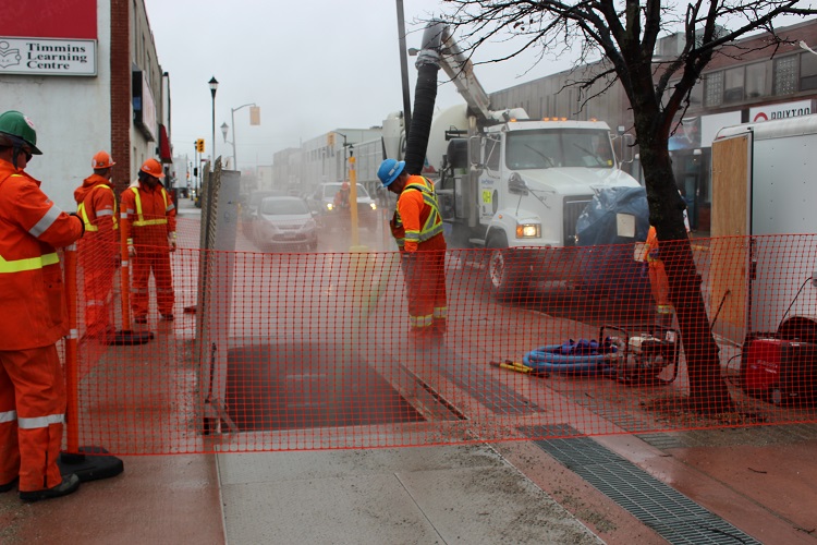Downtown Timmins suffers power outage