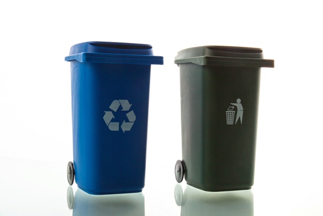 Don’t contaminate items in your blue recycling bin