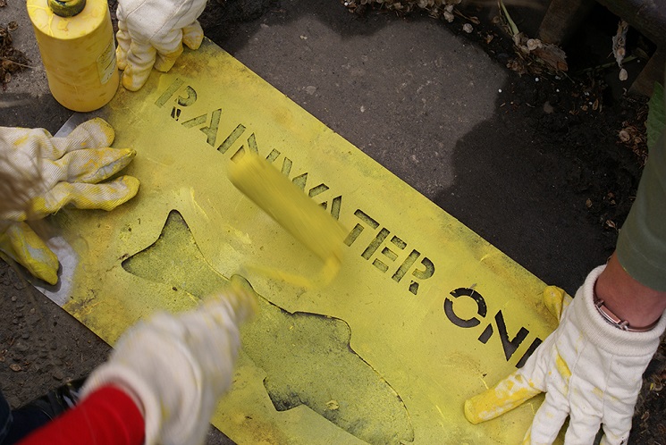 Yellow fish to draw attention to problem of what goes down storm drains