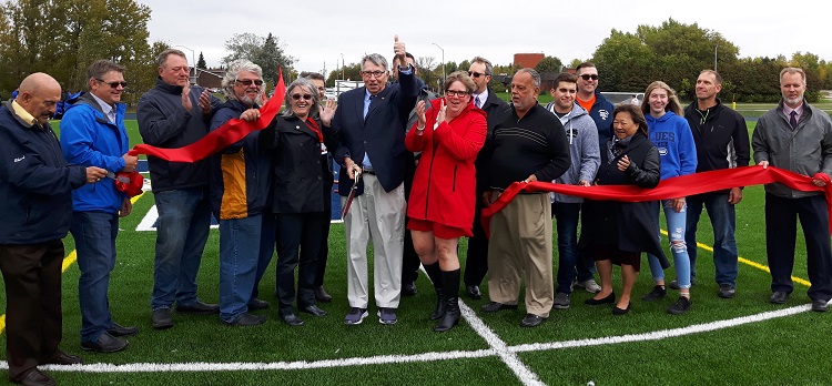 Ribbon cut at new TH&VS track and field