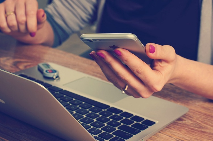 Phone fraudsters on the line again