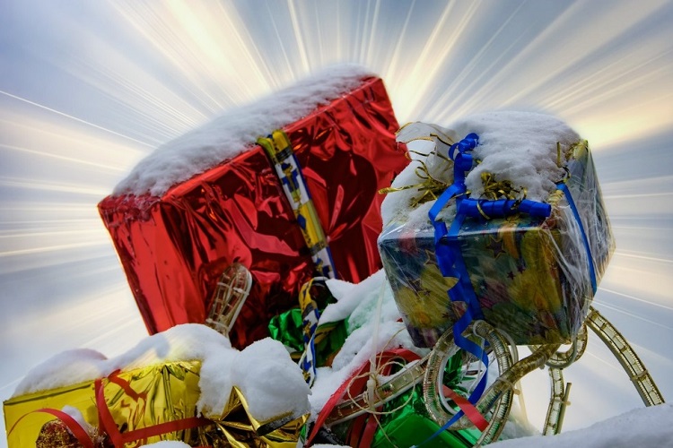 Is wrapping paper recyclable?