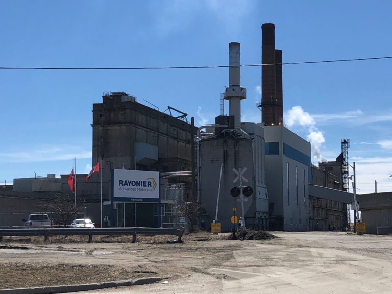 Cochrane, Kapuskasing and Hearst mills sold by Rayonier