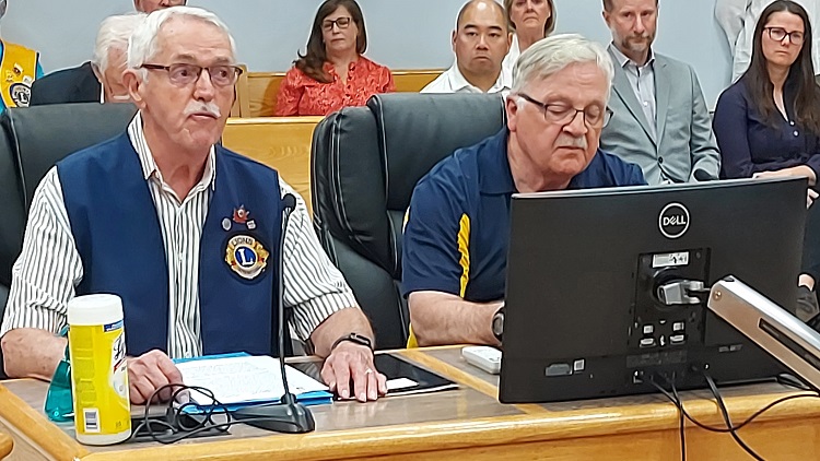 Council agrees to discuss with Schumacher Lions Club ways to get it out of financial straits