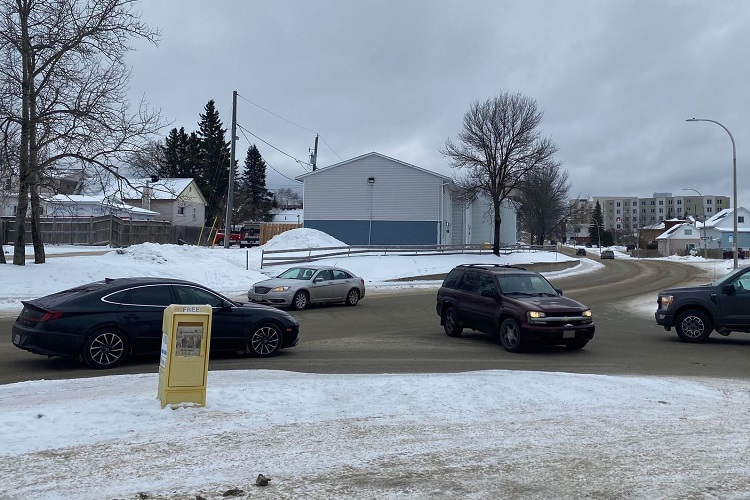 Councillor wants 3way stop from construction period reinstated at Vimy