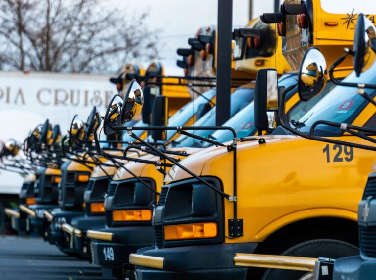 DSB One trying to help school bus operators with barriers for hiring new drivers