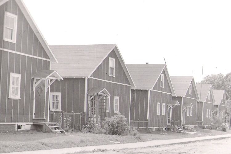 Timmins history: Hollinger houses