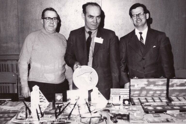 Coin club celebrates 60th anniversary with new medallion at annual show